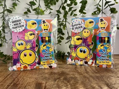 Smiley traktatie met waskrijtjes