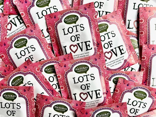 Thee - lots of love Thee - lots of love