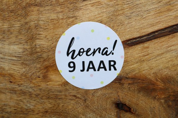Sticker hoera 9 jaar Sticker hoera 9 jaar