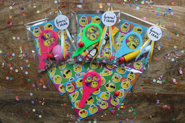 Smiley paddle bat traktatie Smiley paddle bat traktatie