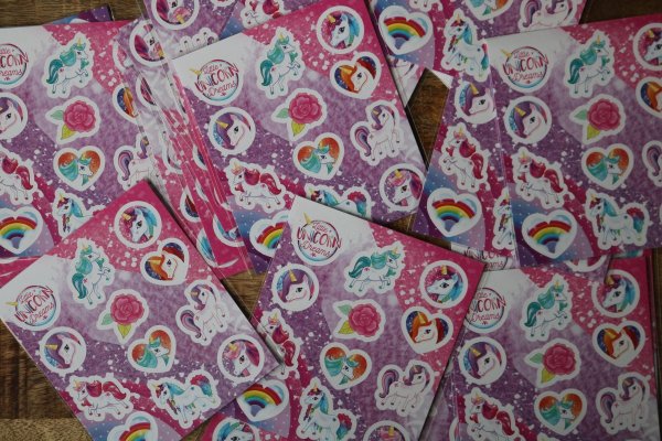 Unicorn partybril met bellenblaas traktatie Unicorn partybril met bellenblaas traktatie