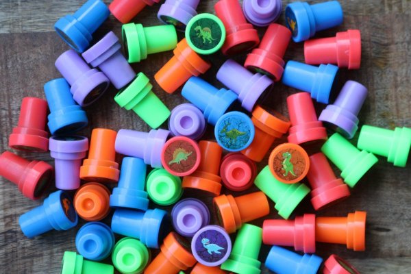 Dinosaurus stempel traktatie Dinosaurus stempel traktatie
