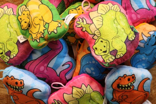 Dinosaurus knuffel traktatie (2) Dinosaurus knuffel traktatie (2)