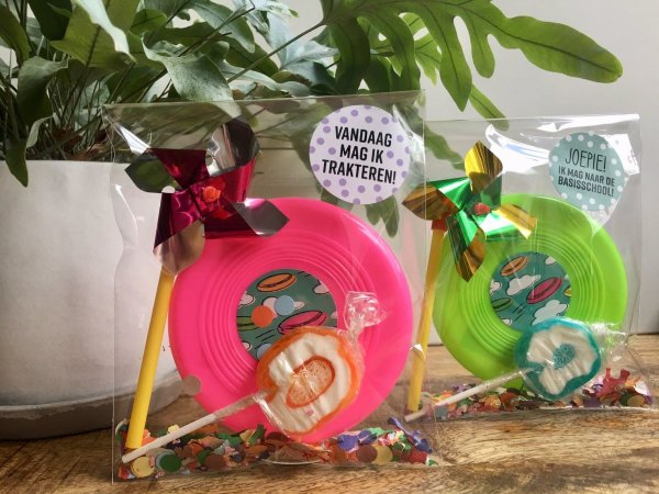 Zomer traktatie met frisbee Zomer traktatie met frisbee