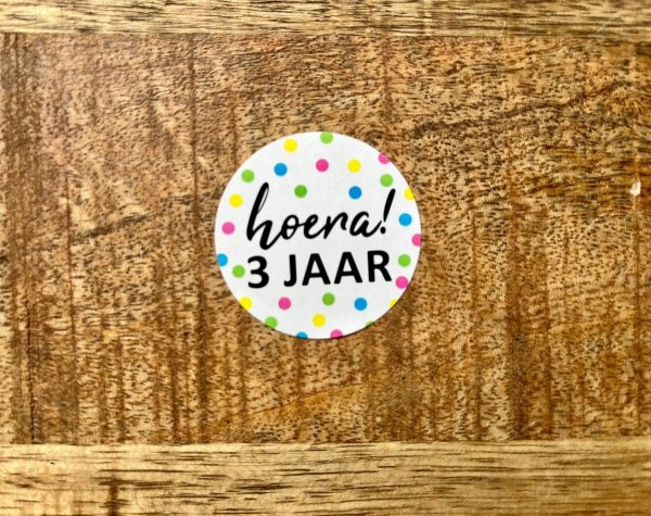 Sticker hoera 3 jaar (2) Sticker hoera 3 jaar (2)