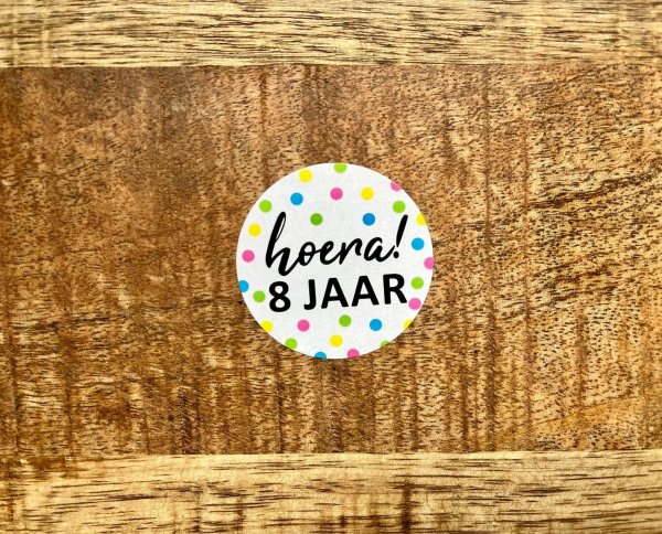 Sticker hoera 8 jaar (2) Sticker hoera 8 jaar (2)