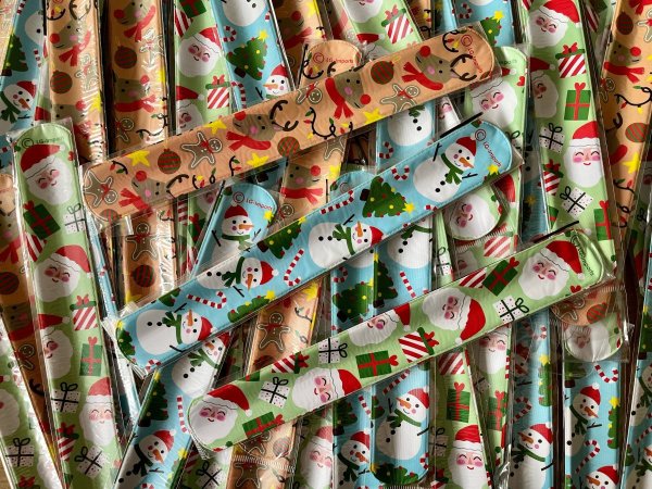 Kerst klaparmband traktatie met stempel Kerst klaparmband traktatie met stempel